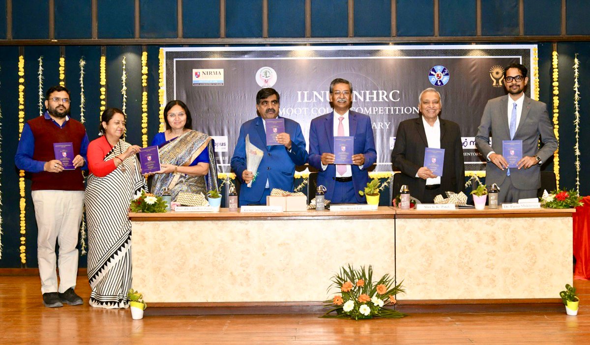 India_NHRC's tweet photo. He highlighted India’s civilisational ethos and Constitutional values to protect human rights and duty to protect nature and environment. He spoke on recent approaches in balancing development and conservation. #HumanRights #NHRC https://t.co/F0MtWOteQ1