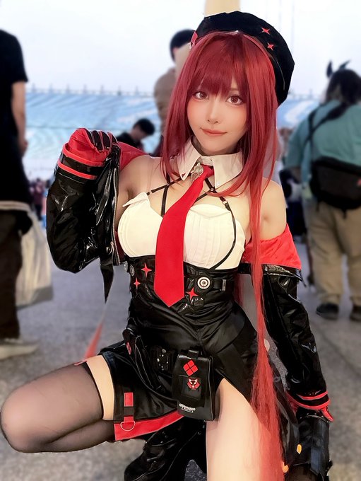 Twitterのコスプレ画像2