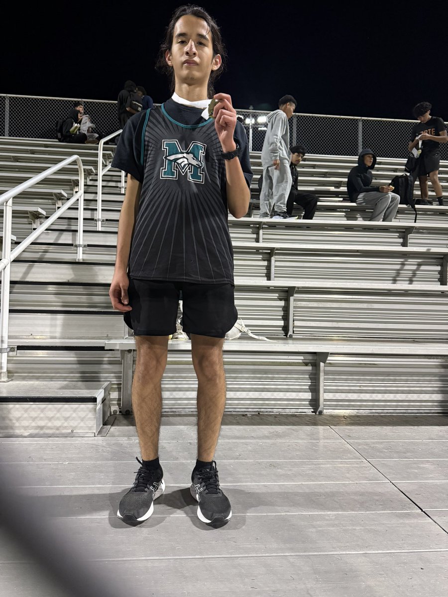 Memorial Mavericks T&F tweet media