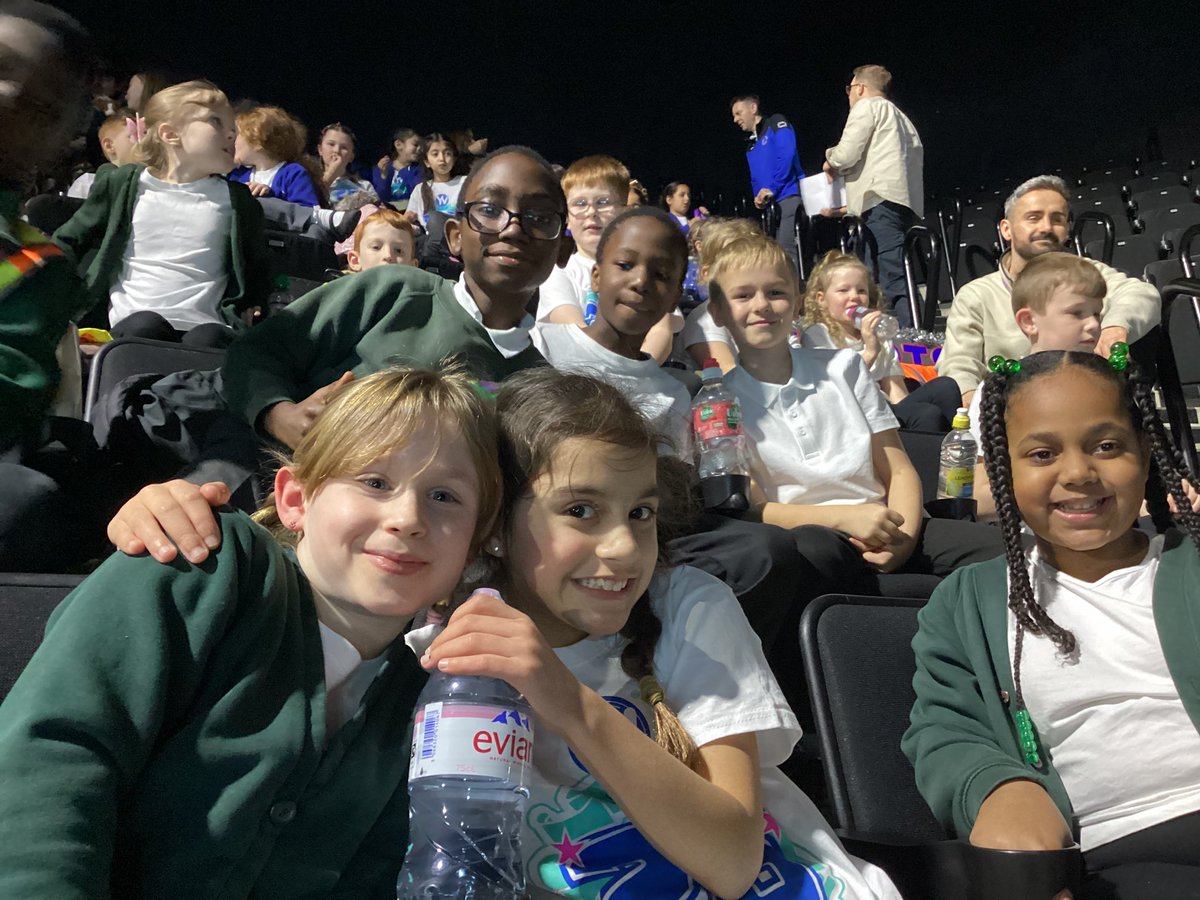 Miss C Ballance tweet media