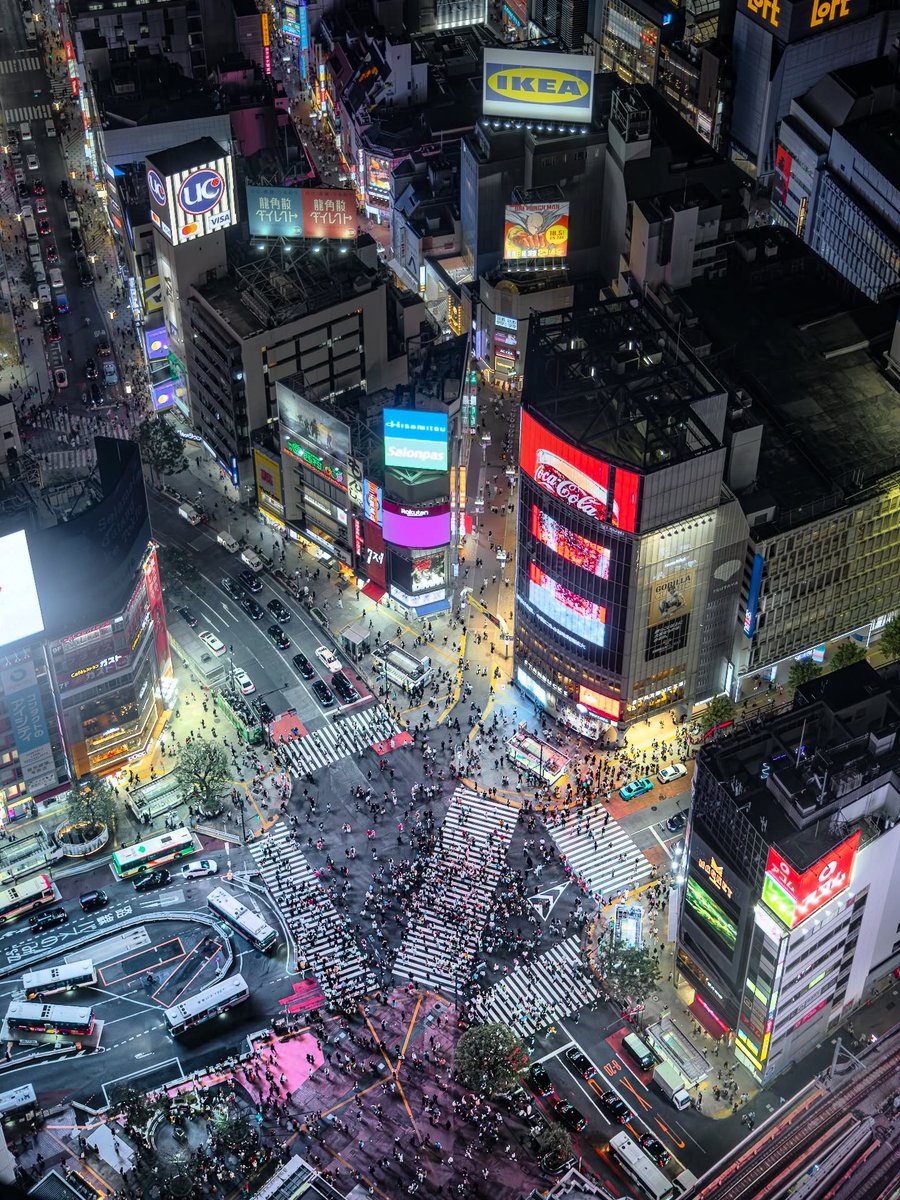 PrettyCitiesX's tweet photo. Shibuya Crossing, Japan 🇯🇵 https://t.co/Y3hdyVX4ry