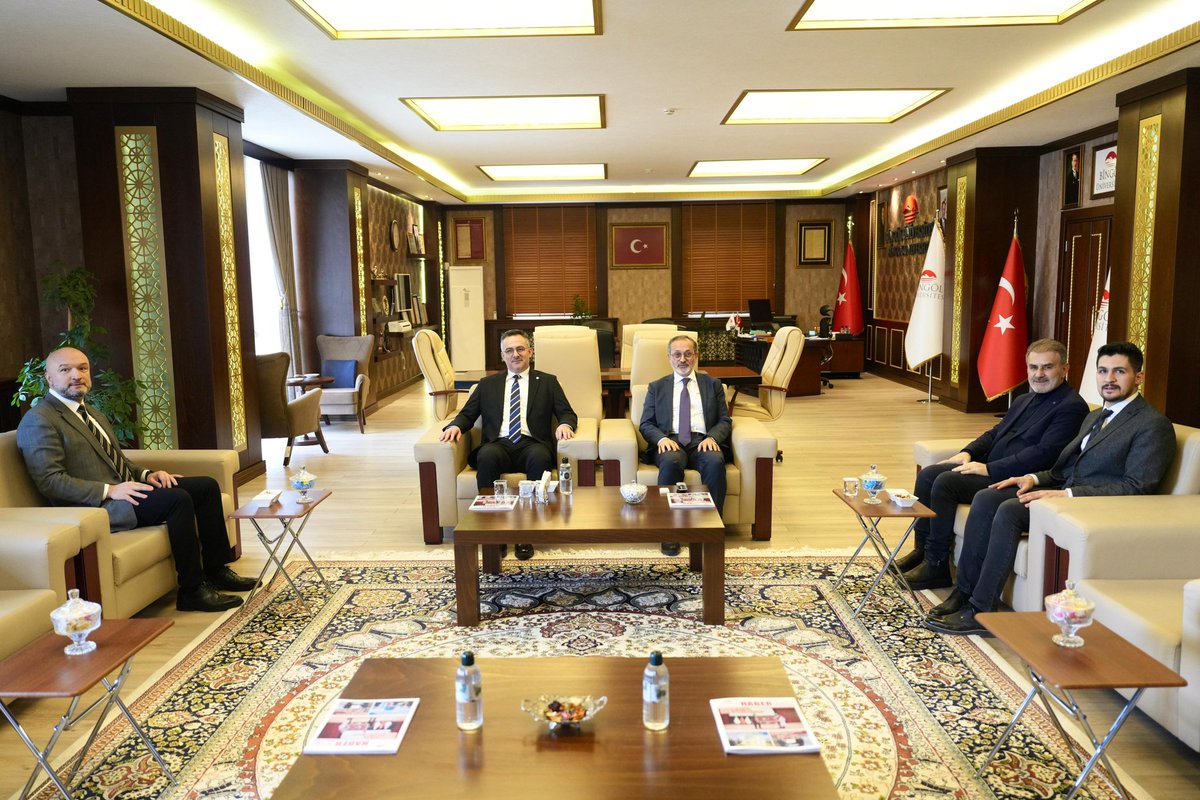 Bingöl Üniversitesi tweet media