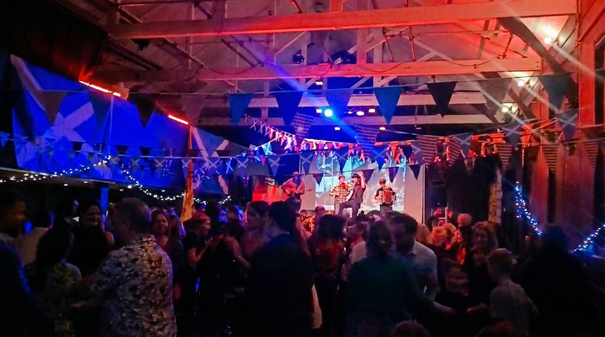Ceilidh Tree tweet media