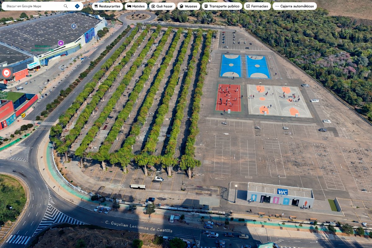 ¿Te imaginas el mercadillo de #SevillaEste con sombra, aseos dignos y vida los 7 días? 😍
No es un sueño: ES POSIBLE y ya hay un plan técnico para hacerlo realidad. 🚀
4 años después del vallado, el recinto sigue abandonado:
☀️ Sin sombra
🚽 Sin aseos 
#SevillaEste