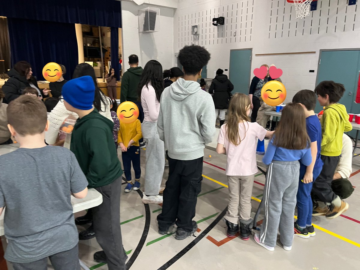 Last night, our Market Lane &amp; DAS (Downtown Alternative School) communities joined together for a Craft and Games event. It was great fun for all! Many thanks to parents from both schools for co-organizing &amp; much appreciation to our students ambassadors for helping out! Go team!