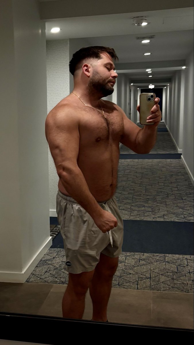 BuffChicken tweet media