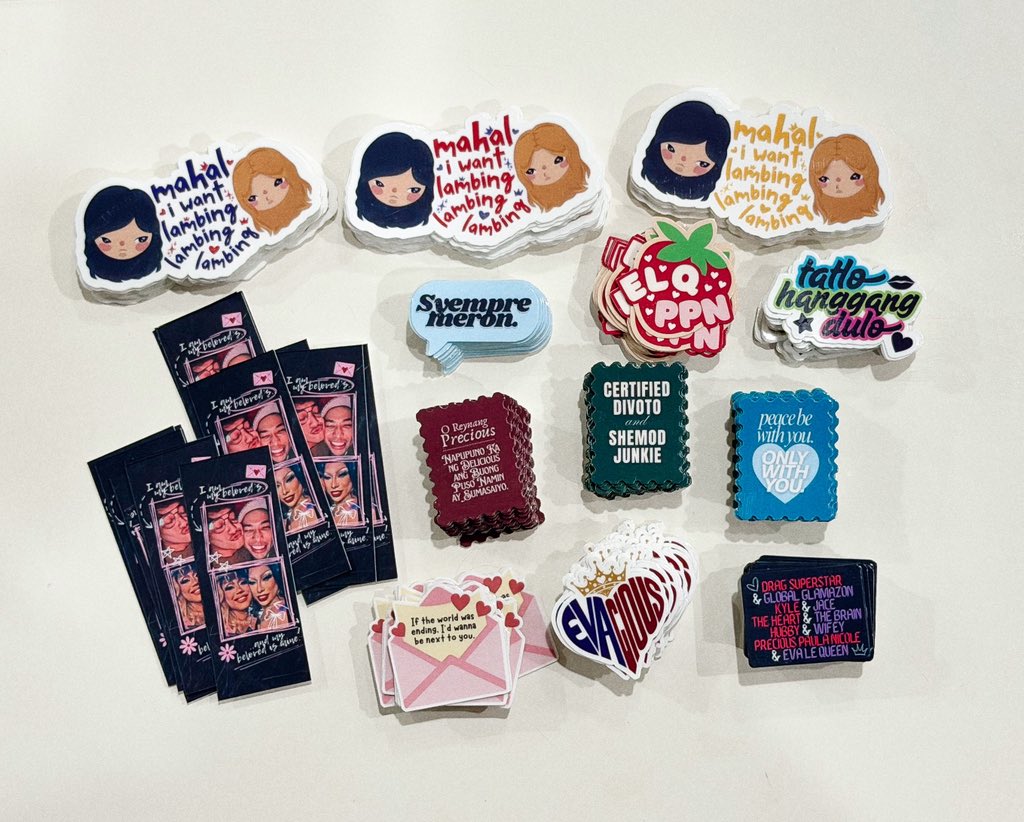 Hi! I'll be giving away these freebies (stickers + mini photo strip) at the Evacious Roast.⋆𐙚 ̊. Limited quantity (50-75 pcs each) only so unahan nalang if ever hehe. See you on Valentine's Day! ♡