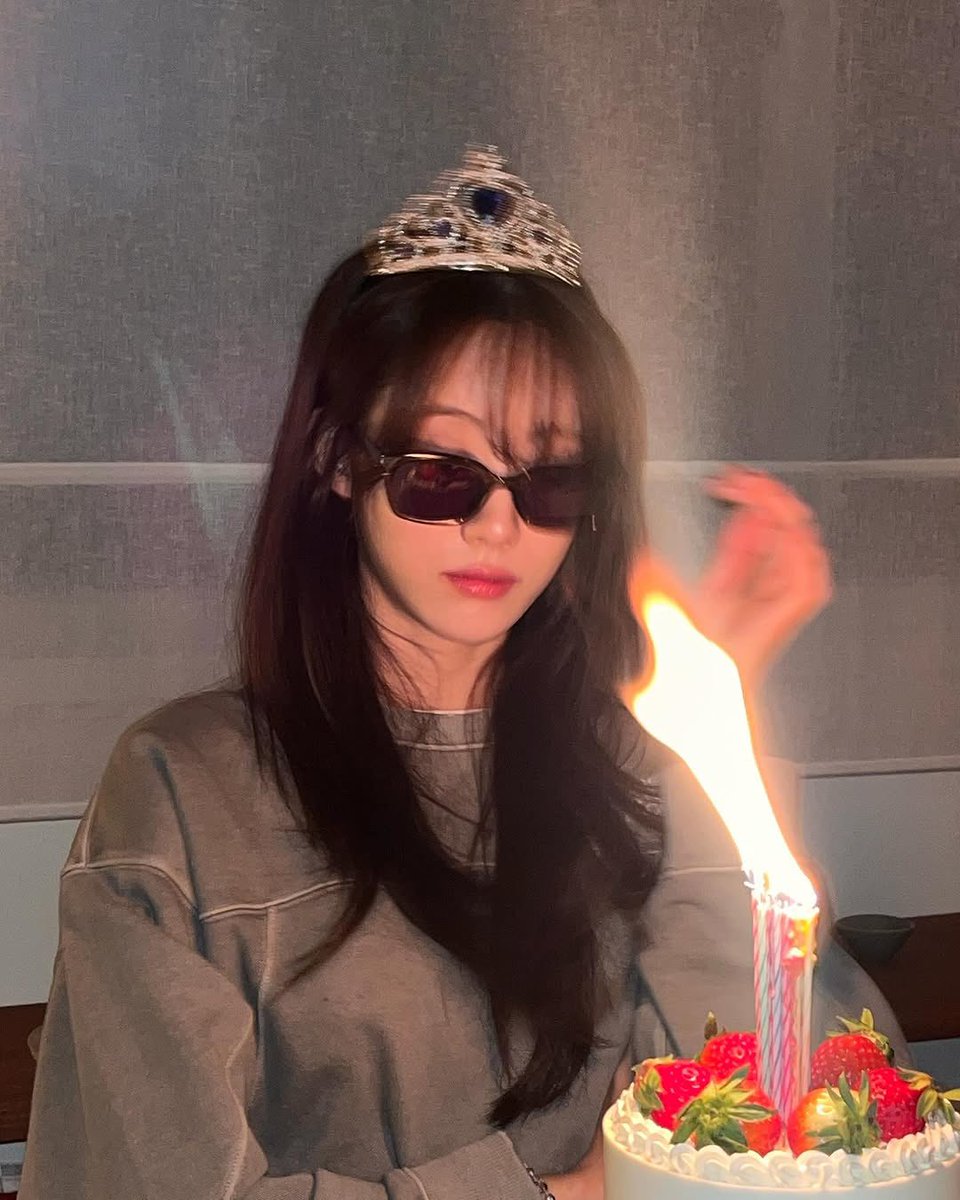 우주소녀 루다 미담

오늘 태어나주심🎂🎉🥳