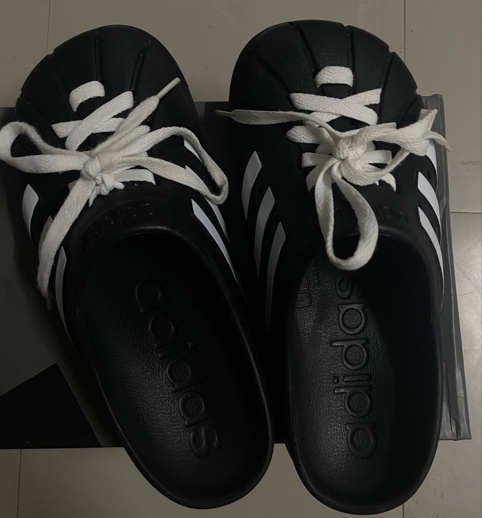 lnwza0606's tweet photo. ส่งต่อ adidas clogs ไซส์38
600.- แท้ ดูเพิ่มเติมได้คับ🙇🏻♀️
#ส่งต่อ #ส่งต่อadidas #adidasclogs #adidas #clog #รองเท้ามือสองของแท้ #รองเท้ามือสอง
#adidas https://t.co/zKGUGwRJml