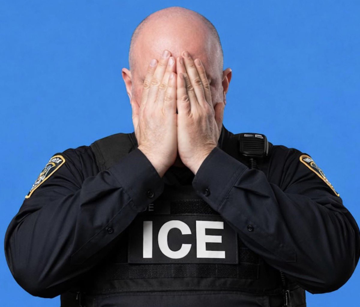 CalltoActivism's tweet image. Whoops. ICE agents are discovering via leaked message board posts that the $50,000 bonus they were promised for signing up was a lie.

open.substack.com/pub/calltoacti…