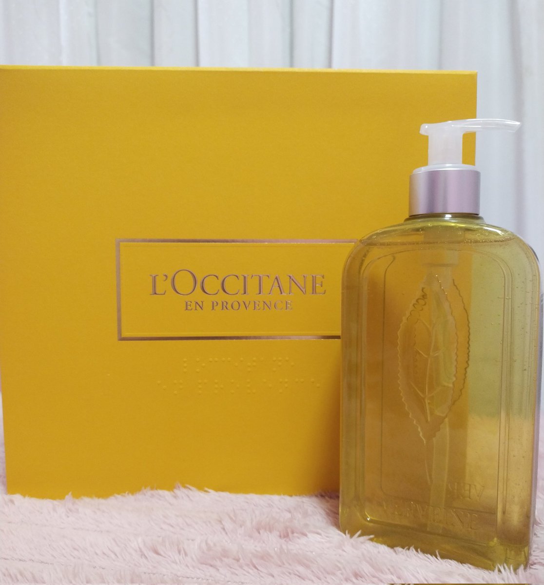 MonmyNongForce's tweet image. น้องเมติดเทรน No.1 Worldwide และ ยอด ครบ 1 M 

แจก แจก แจก Shower Gel @ L'OCCITANE 

เพียง 1 เฟบ  1 รี  1 บุ๊คมาร์ค 1 โควท  1 เมนชั่น  ใต้โพสต์นี้

*สุ่มแจกพรุ่งนี้คับ*

FORCEBOOK MOS EP9
#MelodyOfSecretsEP9