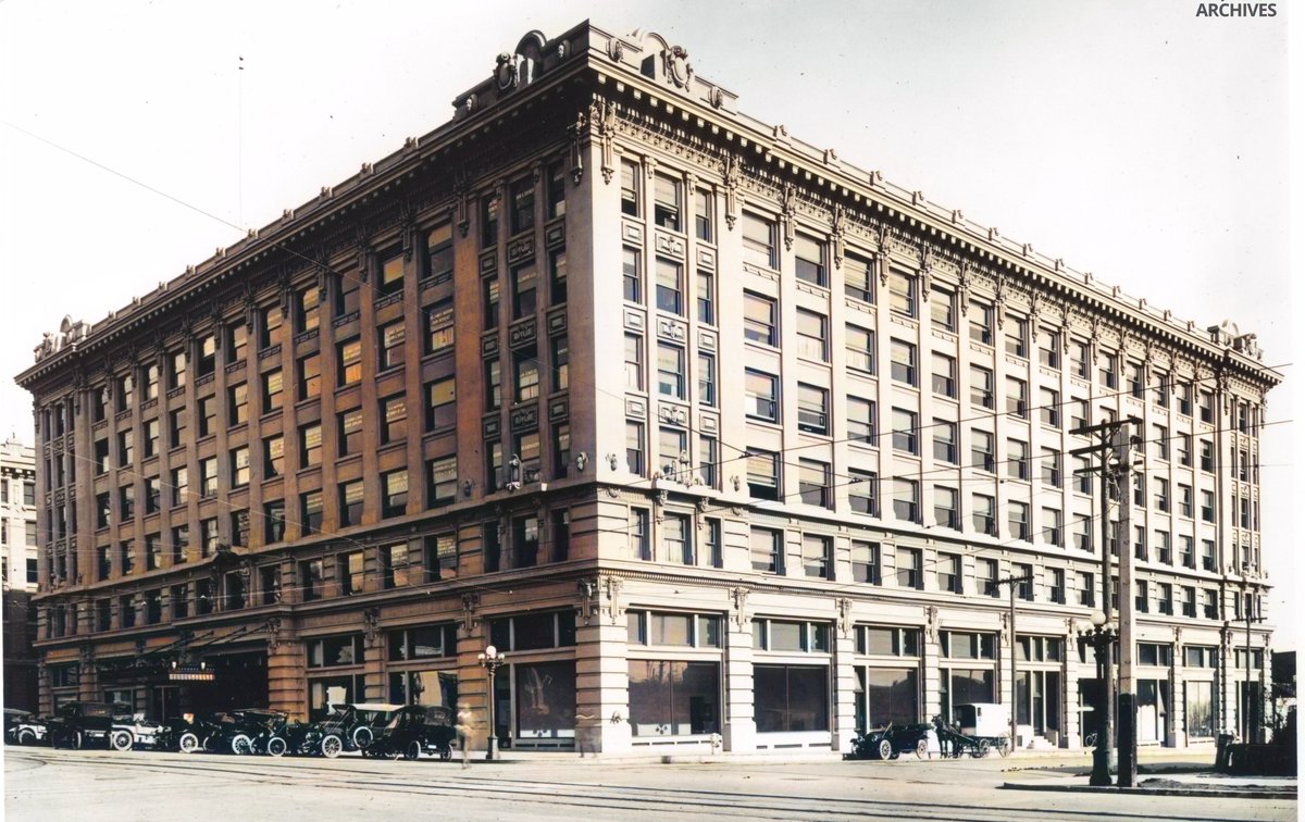 San Diego Commercial Real Estate 🏣 tweet media