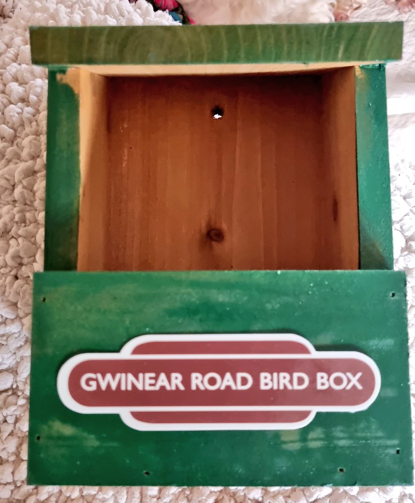 We are just waiting on the second coat of paint to dry before the Grand opening of the Gwinear Road Bird Box 🐦.