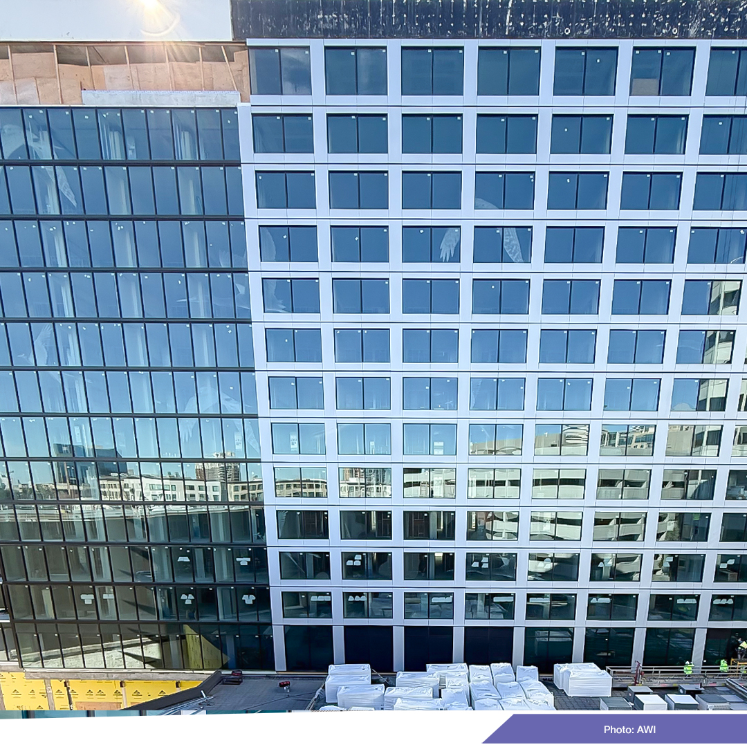 advancedwindow's tweet image. Looking better and better as more installation is completed by our AWI teams at the renovation project in Houston with The Greenleigh, one of our first local projects there. Partners: Rockbridge, @questwindows 
#glassandglazing #glazing #windowsystems #houston #hotels