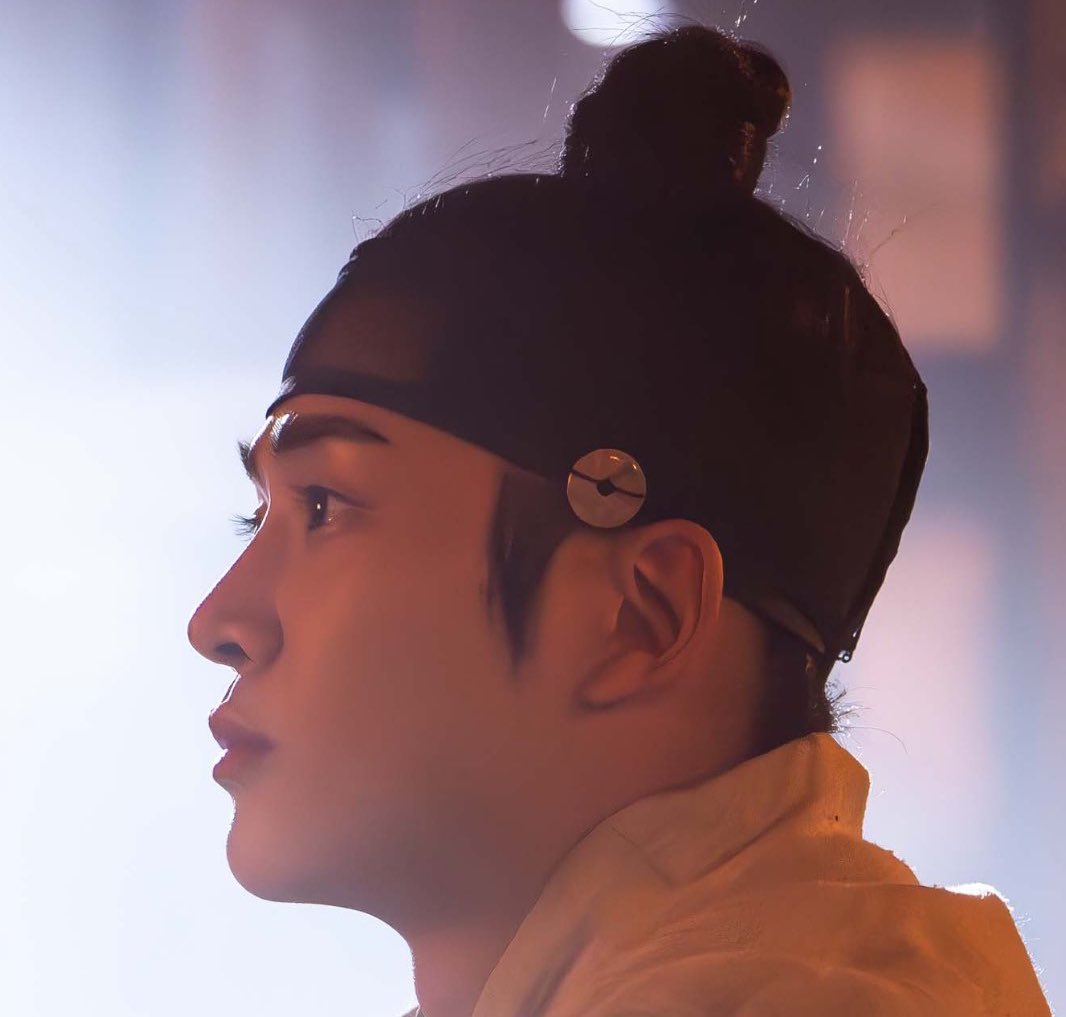 정우 속눈썹도 장난아니었음을