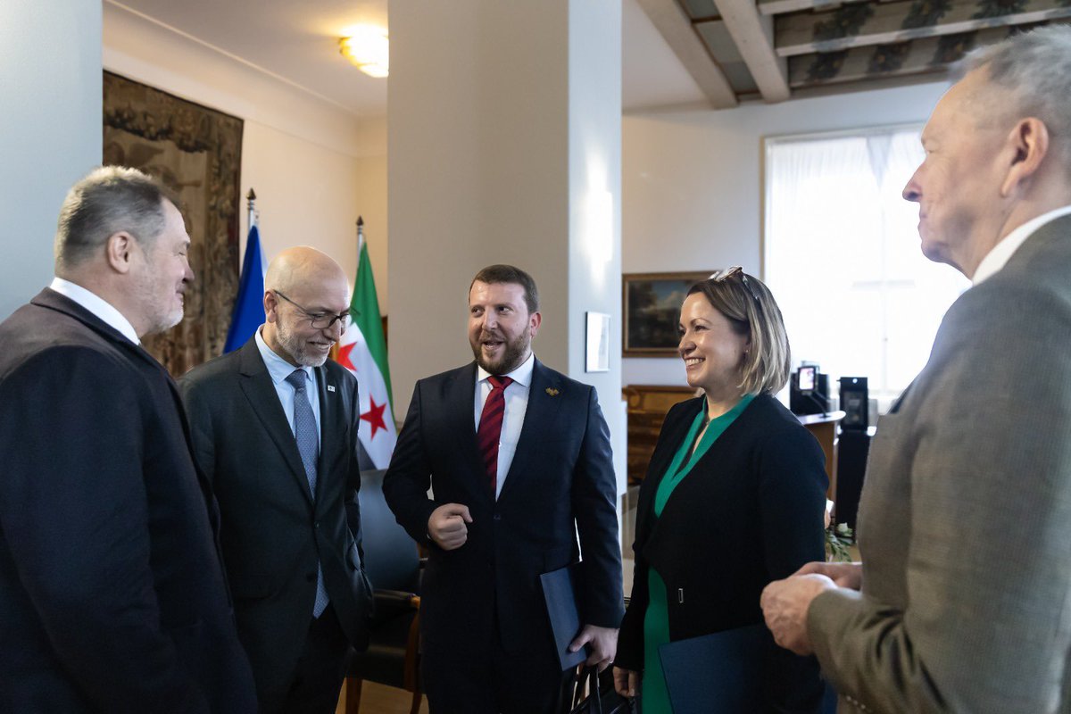 Diplomatická akademie MZV ČR tweet media