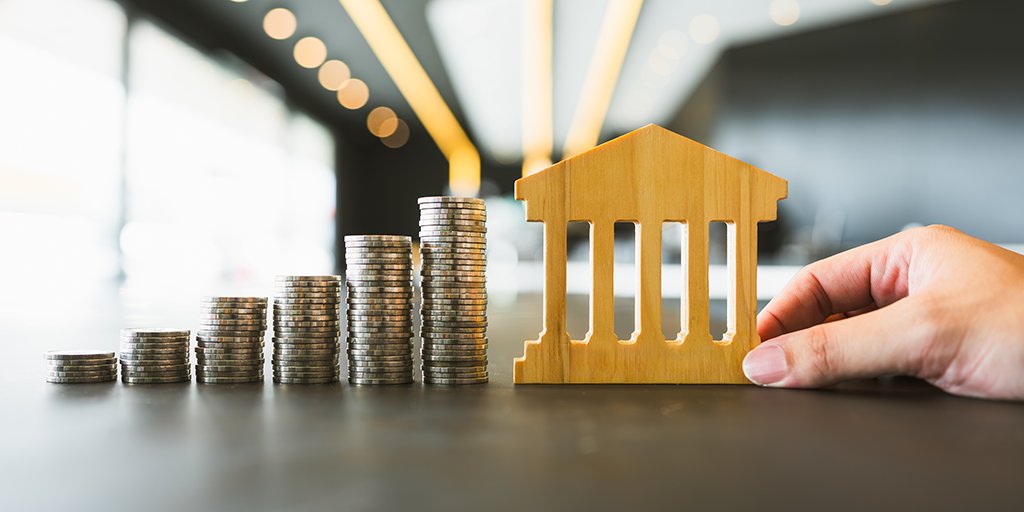 BankDirector's tweet image. Potential #acquirers cited sellers’ #pricing expectations (74%) &amp;amp; a lack of suitable targets (71%) as the top barriers to #acquisitions.
bankdirector.com/article/what-a…