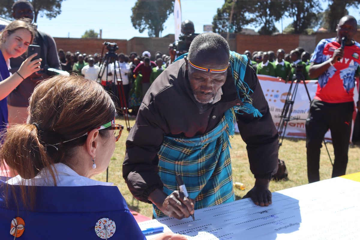 Brighter Society Initiative tweet media