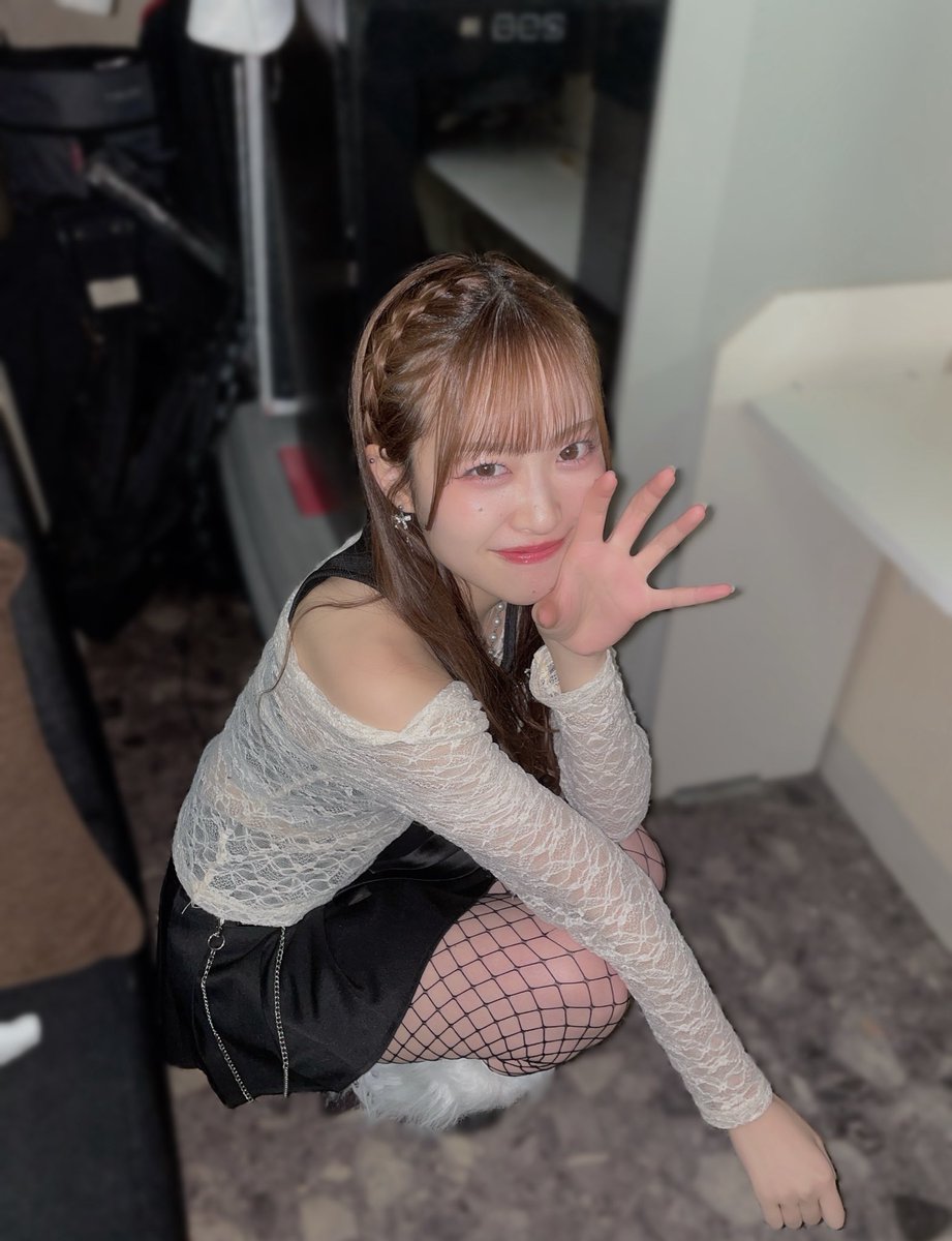 ヒロちゃん🤗 2/1 Lit☆V3周年ライブ (@vzeVRgsGdPsS73T) / Posts / X