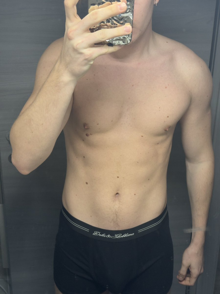 purelostboyx tweet media