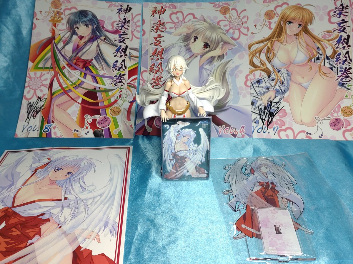 code_kaguya's tweet image. FF46戦利品その2
@KAZUEYAMAMOTO 
山本和枝先生
今日も、
ありがとうございます！
先生の巫女さんは最高だぜ！
(о´∀`о)