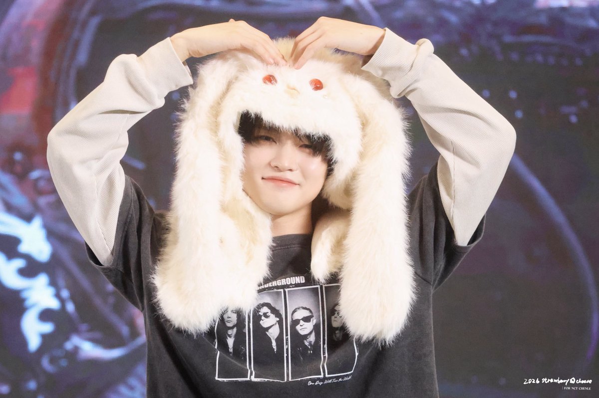 Strawberry_CL_'s tweet photo. 260206 🫶🏻🫶🏻🫶🏻🫶🏻
#천러 #辰乐  #CHENLE #NCTDREAM https://t.co/IZbPRzW8H5
