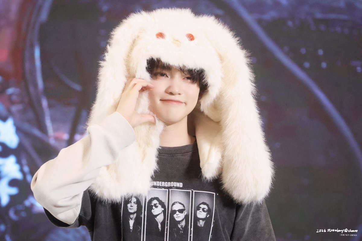 Strawberry_CL_'s tweet photo. 260206 🫶🏻🫶🏻🫶🏻🫶🏻
#천러 #辰乐  #CHENLE #NCTDREAM https://t.co/IZbPRzW8H5