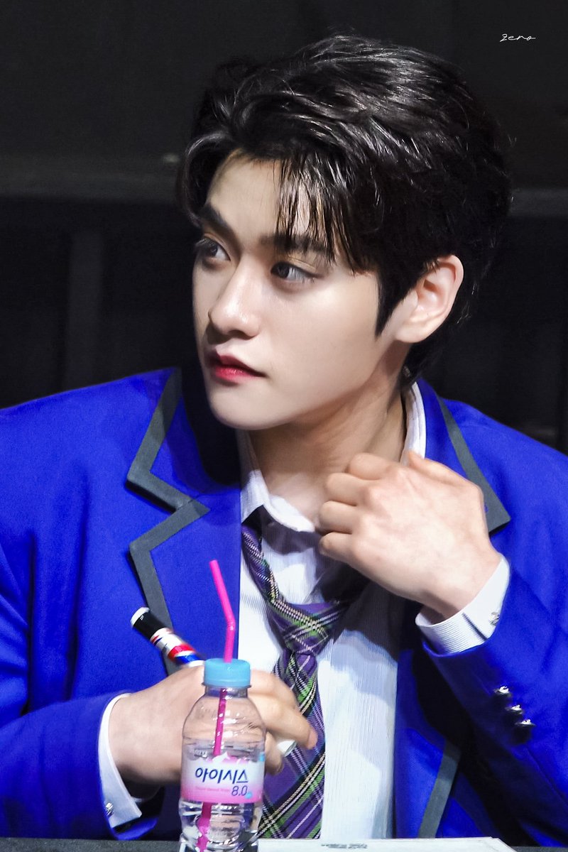 260204 타오르는 어둠 속에서 사인회

#홍기범