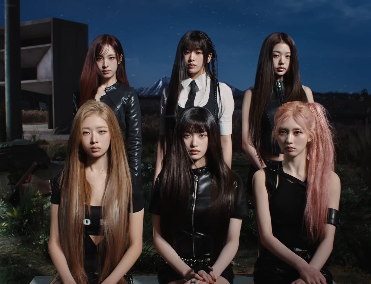 jiwonfeed_'s tweet image. attitude (2025) 🫱🏼‍🫲🏻 bang bang (2026)