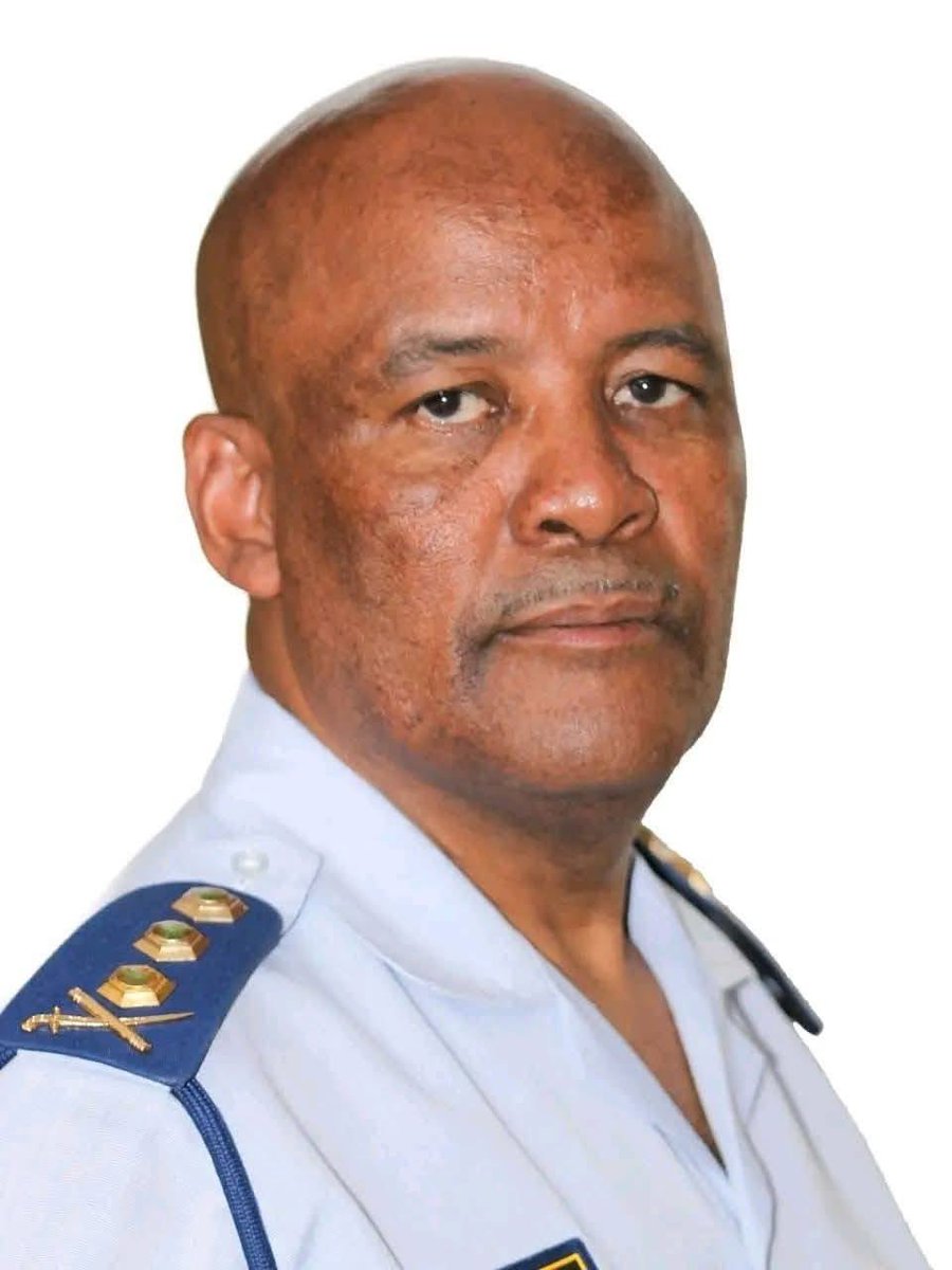 AdvoBarryRoux's tweet image. This is Lieutenant General Sindile Mfazi. He was reported to have died from Covid-19. Later, his body was exhumed and a full investigation was conducted. The findings revealed that he had been poisoned. At the time of his death, he was investigating senior officials within SAPS.