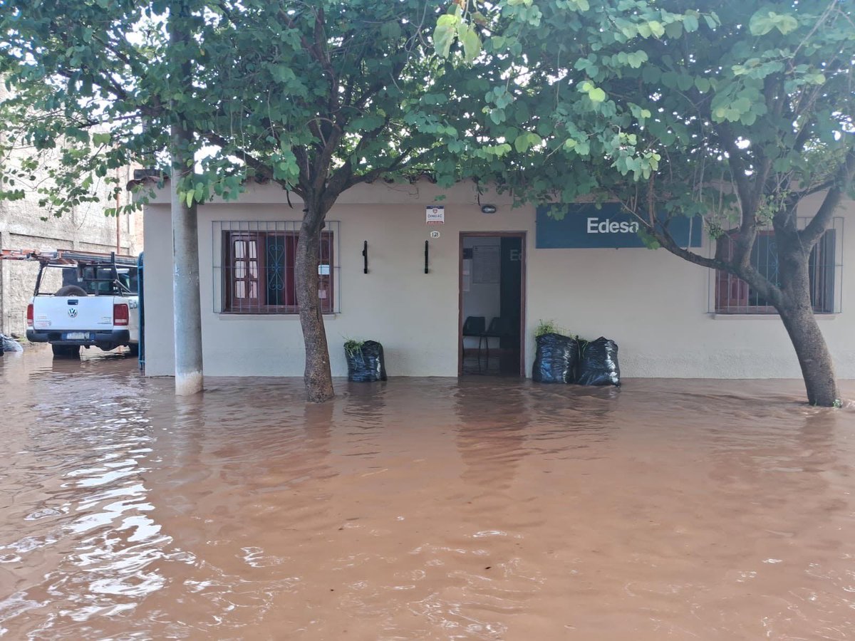 Afectación del servicio y atención comercial en Metán y El Galpón por inundaciones.

edesa.com.ar/afectacion-del…