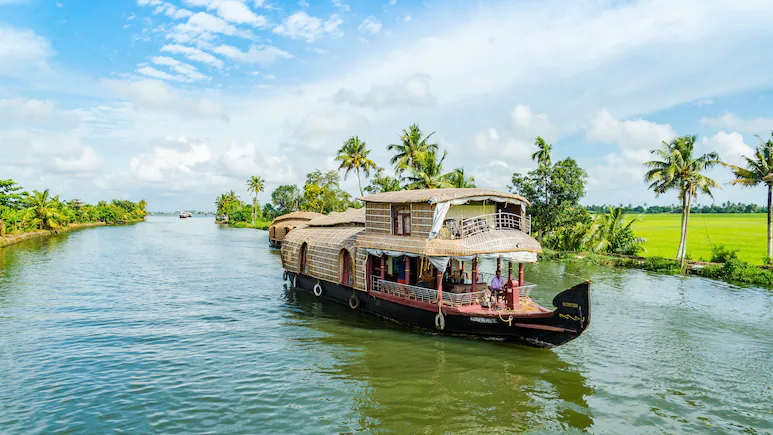 NDTVFood's tweet image. Which State Is Called The 'Spice Garden Of India'?
ndtv.com/travel/which-s…
#kerala #spices #travel