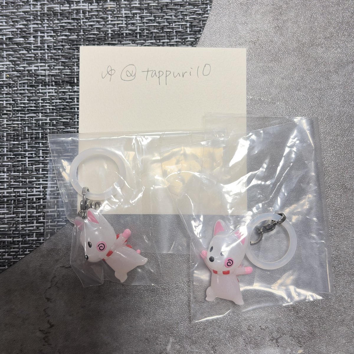 tappuri10's tweet photo. 【交換】おじゃる丸 めじるしアクセサリー ガチャ トレード

【譲】ニコリン坊×2
【求】おじゃる丸

郵送、都内手渡し希望です。
検索からでもお気軽にお声掛けください。
よろしくお願いいたします。 https://t.co/Mwg57e0nzg