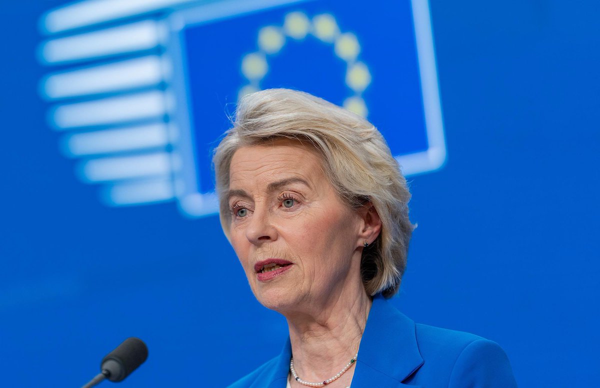 Maks_NAFO_FELLA's tweet photo. ⚡️🇪🇺 The head of the European Commission presented the 20th package of sanctions against Russia.

Energy

▪️A complete ban on maritime services for Russian oil (in coordination with the G7).
▪️+43 vessels to the list of "shadow fleet" (total - 640).
▪️Restrictions on the purchase of tankers, a ban on services for LNG tankers and icebreakers.
▪️Addition to the ban on the import of LNG (package No. 19, RepowerEU).

Finance

▪️Sanctions against 20 regional banks of the Russian Federation.
▪️Strikes against cryptocurrencies, companies and platforms that help circumvent sanctions.
▪️Restrictions on banks in third countries that facilitate illegal trade with the Russian Federation.

Trade and export

▪️New export bans (from rubber to tractors and cybersecurity).
▪️Import restrictions on metals, chemicals and critical minerals.
▪️Additional restrictions on goods for the Russian military; 
▪️Ammonia quota.

Anti-circumvention tool activated for the first time - ban on the export of CNC machines and radio equipment to countries with a high risk of re-export to the Russian Federation.