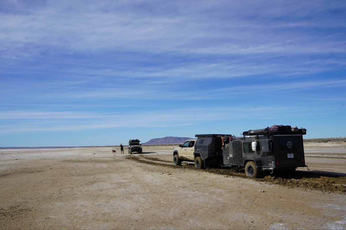 middaughnowhere's tweet photo. Getting stuck in the flats of Baja California Sur. https://t.co/nLg5tP1jnS
