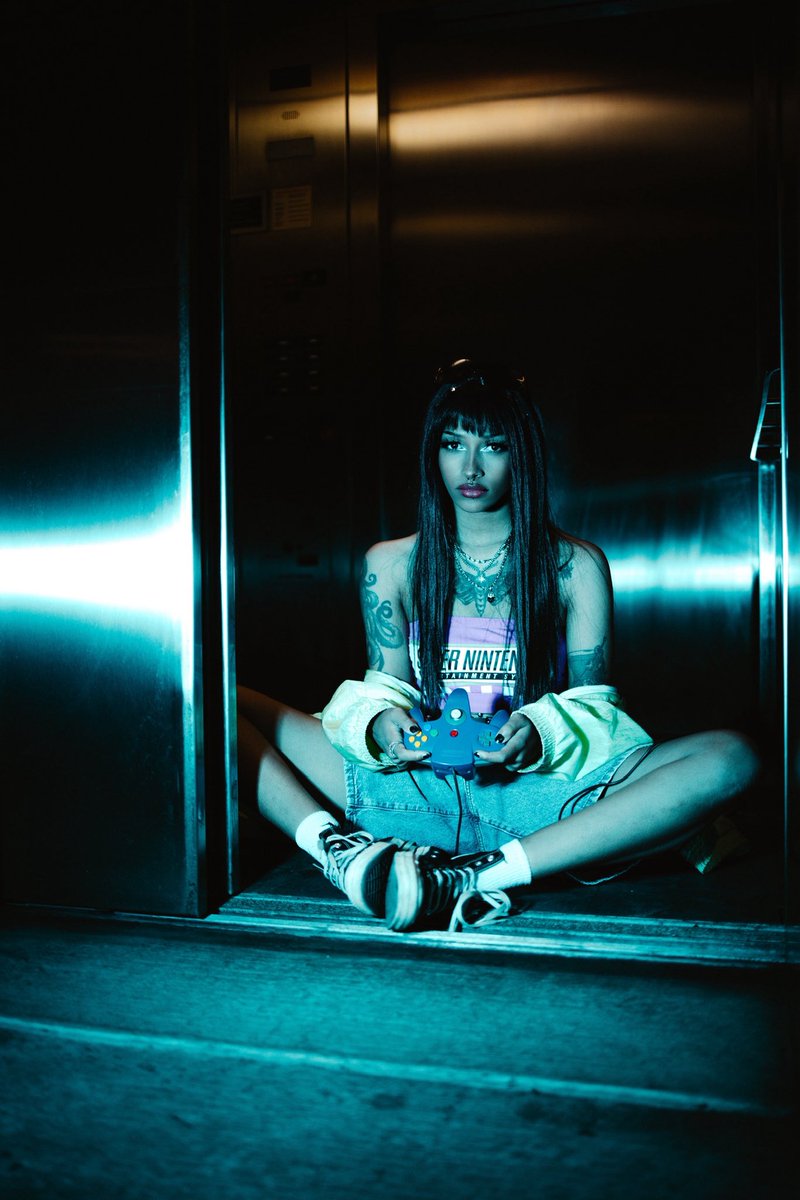 *:･ﾟ✧*:･ﾟ in another realm *:･ﾟ✧*:･ﾟ