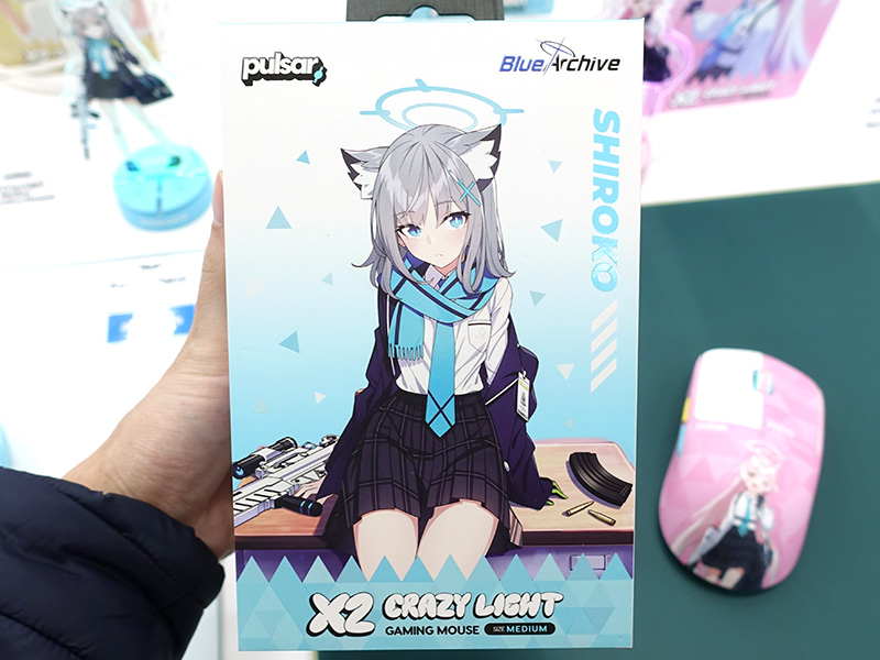 watch_akiba's tweet image. 【今日の人気記事】更新：「Pulsar×ブルアカ」コラボゲーミングマウス「X2 CrazyLight BlueArchive Edi… akiba-pc.watch.impress.co.jp/docs/news/news… #Pulsar #ゲーミングマウス #ブルアカ