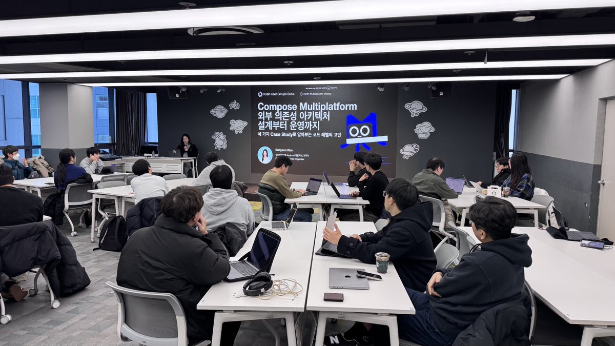 Kotlin by JetBrains tweet media