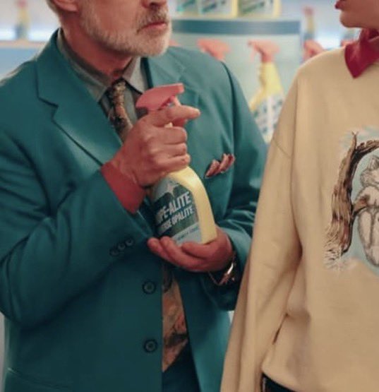 🎥| Taylor instinctually opened her wrist for the “nope-alite” because all she’s ever known is to self-sabotage, while he recognises her bad habit and keeps them from returning to separate unsatisfactory lives🥲…oh The Alchemy of it all!