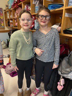 Grades K/1 and 2/3 celebrating the 100th day of school! (2/2)