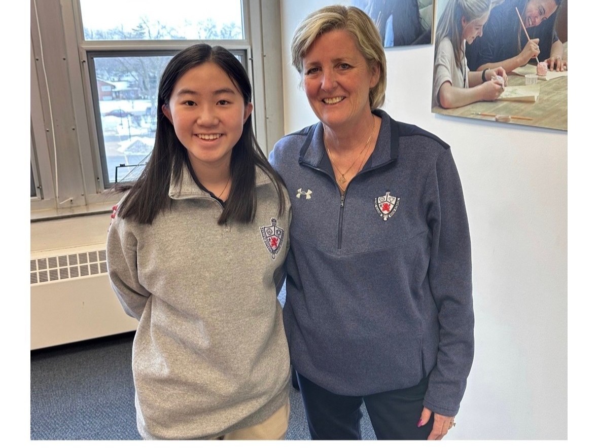 𝗔𝗟𝗨𝗠𝗡𝗜 𝗡𝗘𝗪𝗦: Congrats to Lydia Z., class of 2025! 
Lydia has qualified for the American Invitational Mathematics Exam, AIME, a distinct honor awarded only to the top 5% of students who participated in the American Math Competition.
#SJSAH #StJamesSchoolAH #SJSBulldogs
