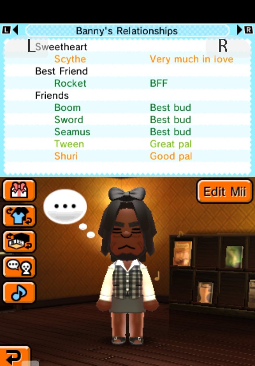 PusheenTween's tweet image. ITS ONLY BEEN LIKE 4-3 HOURS AND THUS GUY ALREADY STARTED DATING SCYTHE ALRIGHT DUDE. DOESNT EVEN THINK OF MEDKIT ANYMORE