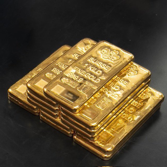 NEW: 🇷🇺 RUSSIA GOLD RESERVES ROCKET PAST $400B 

Gold now makes up 48% of Russia’s reserves, the highest share since 1995. 

Total reserves climbed to $834B, with Gold holdings up 23% in January alone.

BRICS is ditching the dollar/bond system and being rewarded for it.