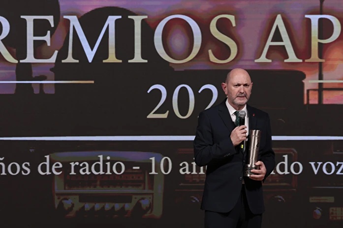 NOTICIA | Premios de la <a href="/prensadeportMAD/">APDM</a>, Carlos Soria, Forum Olímpic y Juegos del Agua, temas principales del programa nº20 de Deporte Para Todos, emitido en Teledeporte.

Colaboran <a href="/Paralimpicos/">Comité Paralímpico Español</a>, <a href="/Ayto_Valdemoro/">Ayto de Valdemoro</a> y <a href="/depespana/">ADESP - Asociación del Deporte Español</a>.

#munideporte #television

acortar.link/E4VUpr