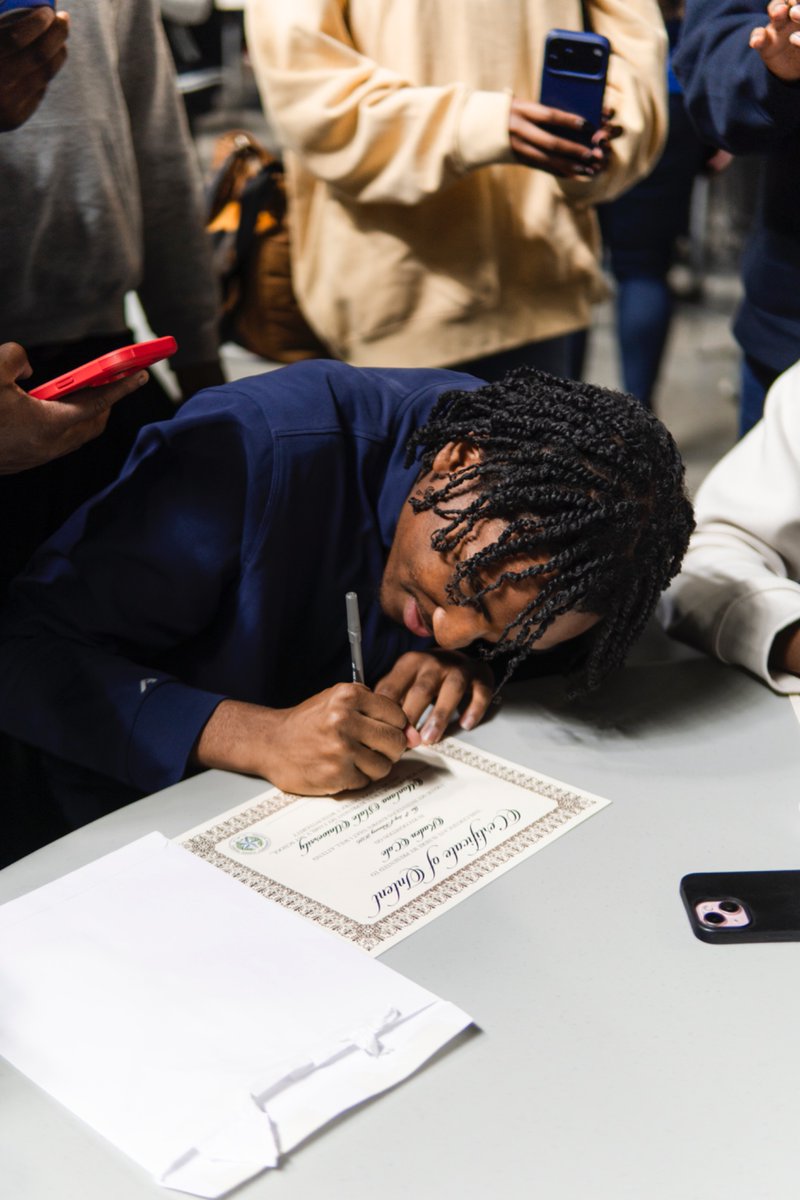 Heights Bulldogs Football tweet media