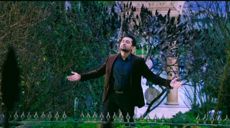 RoshanS98991's tweet photo. Rewatched #Masss 💛
Btw special thanks to @vp_offl for this look 🔥❤️
@Suriya_offl @NayantharaU #Pranitha @thisisysr @Premgiamaren @StudioGreen2 #Suriya #Karuppu https://t.co/qeAQNnYge9