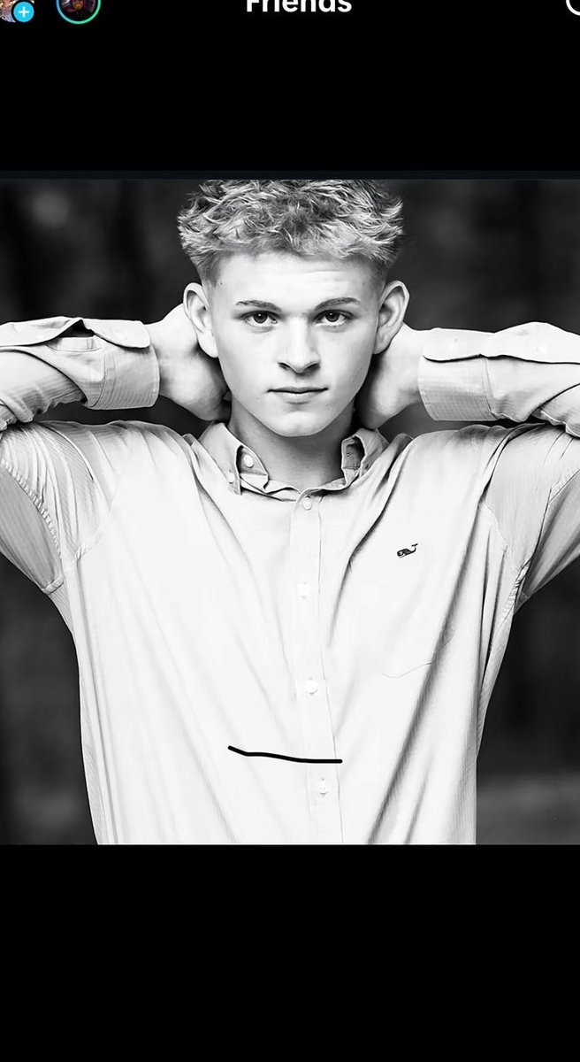 STABarstool tweet media