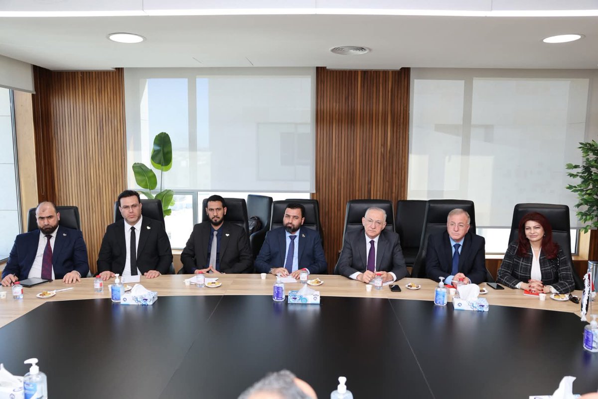 هيئة النزاهه و مكافحة الفساد tweet media