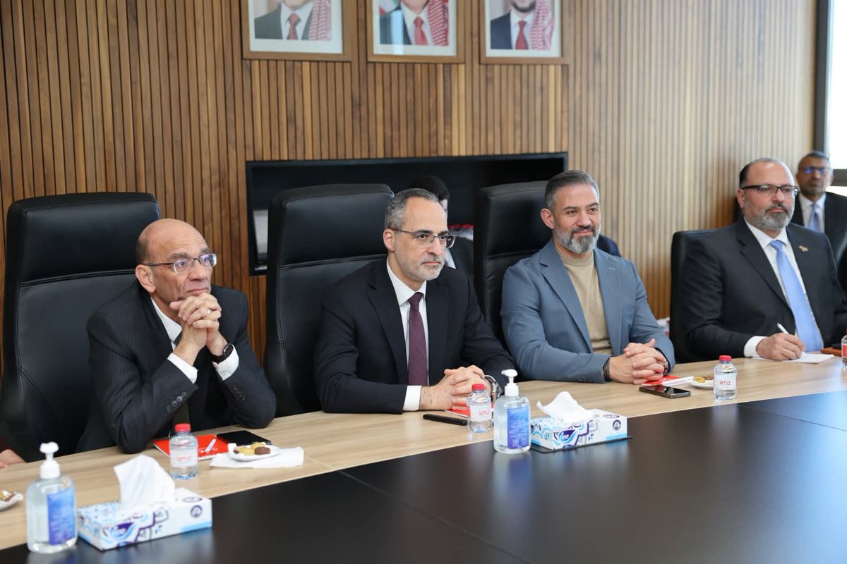 هيئة النزاهه و مكافحة الفساد tweet media