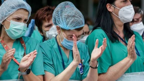 La humanización debe ir más allá de los pacientes y alcanzar a los trabajadores del sistema sanitario, quienes también necesitan sentirse cuidados por la organización para poder ofrecer lo mejor de sí.